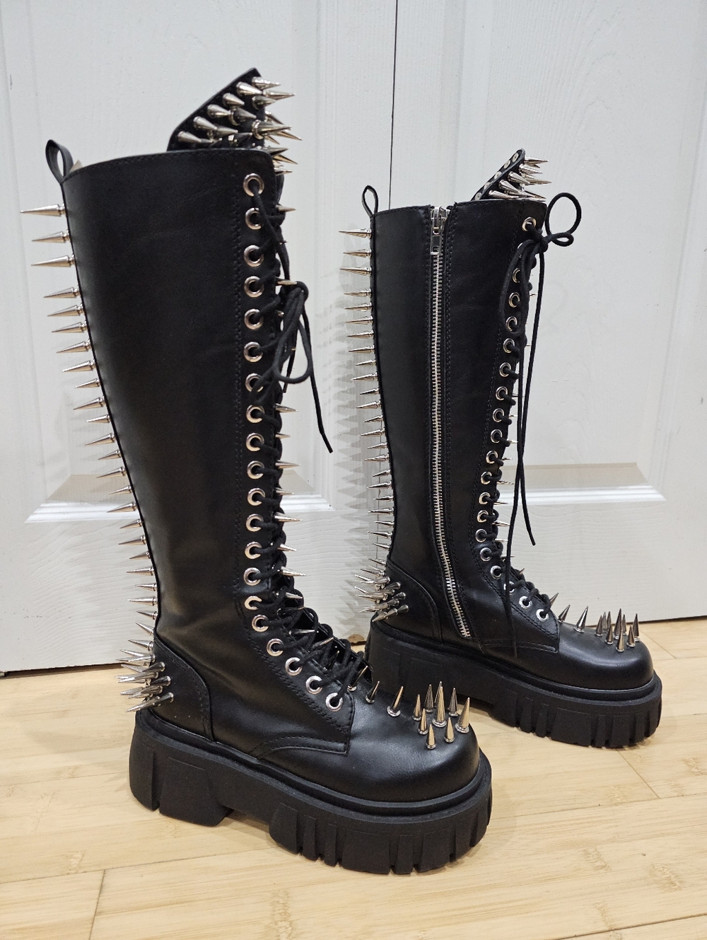 Rare Dolls Kill Widow Punk Goth The Problem Child Black Silver Spiked Knee Boots